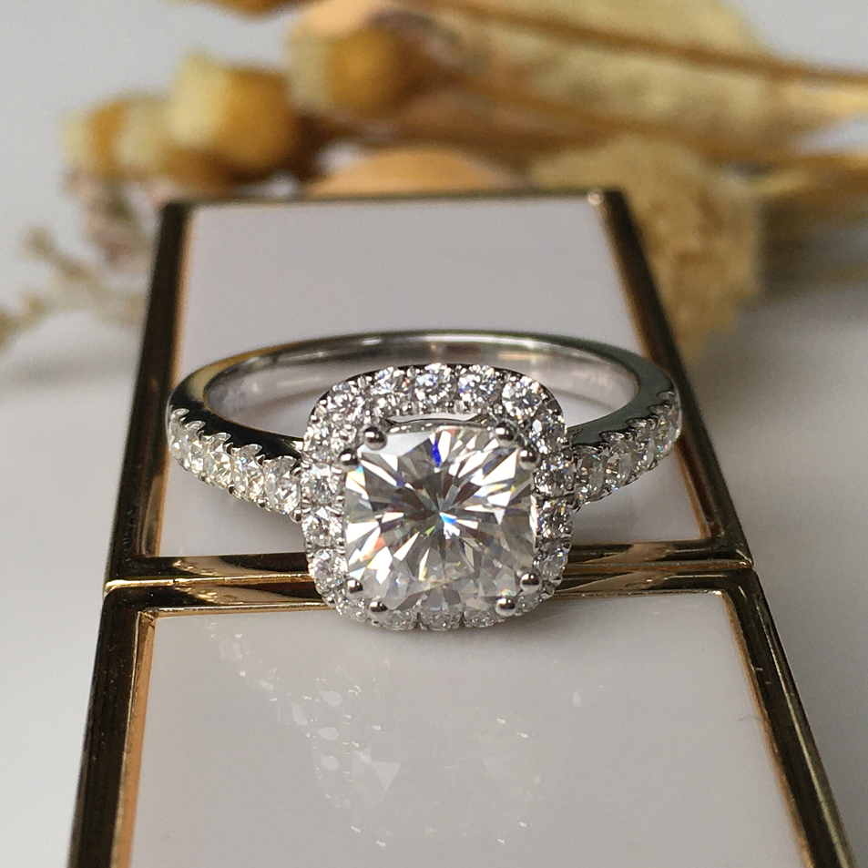 Can moissanite rings be resized? DovEggsSeattle
