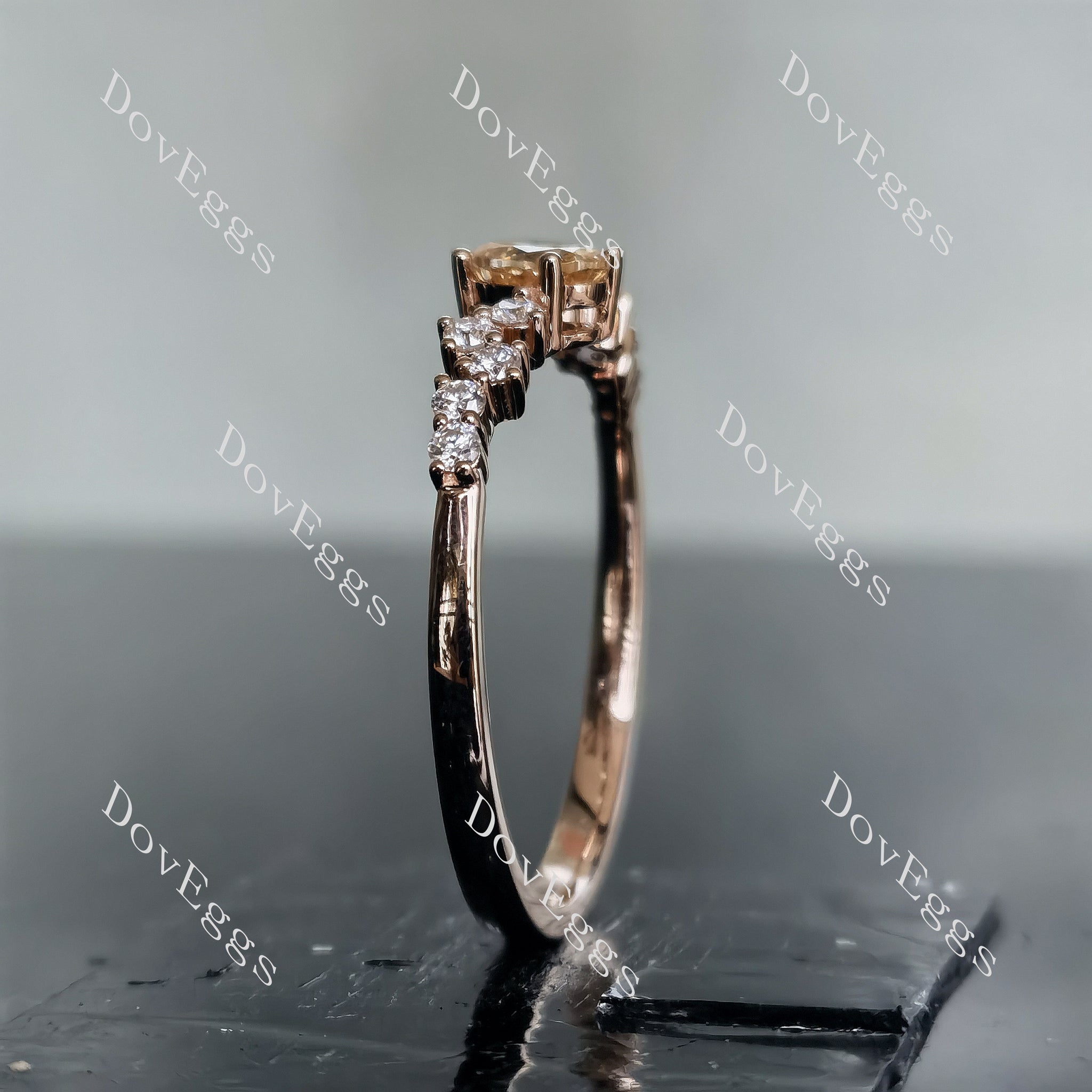 Olive 4*6mm oval art deco colored moissanite engagement ring