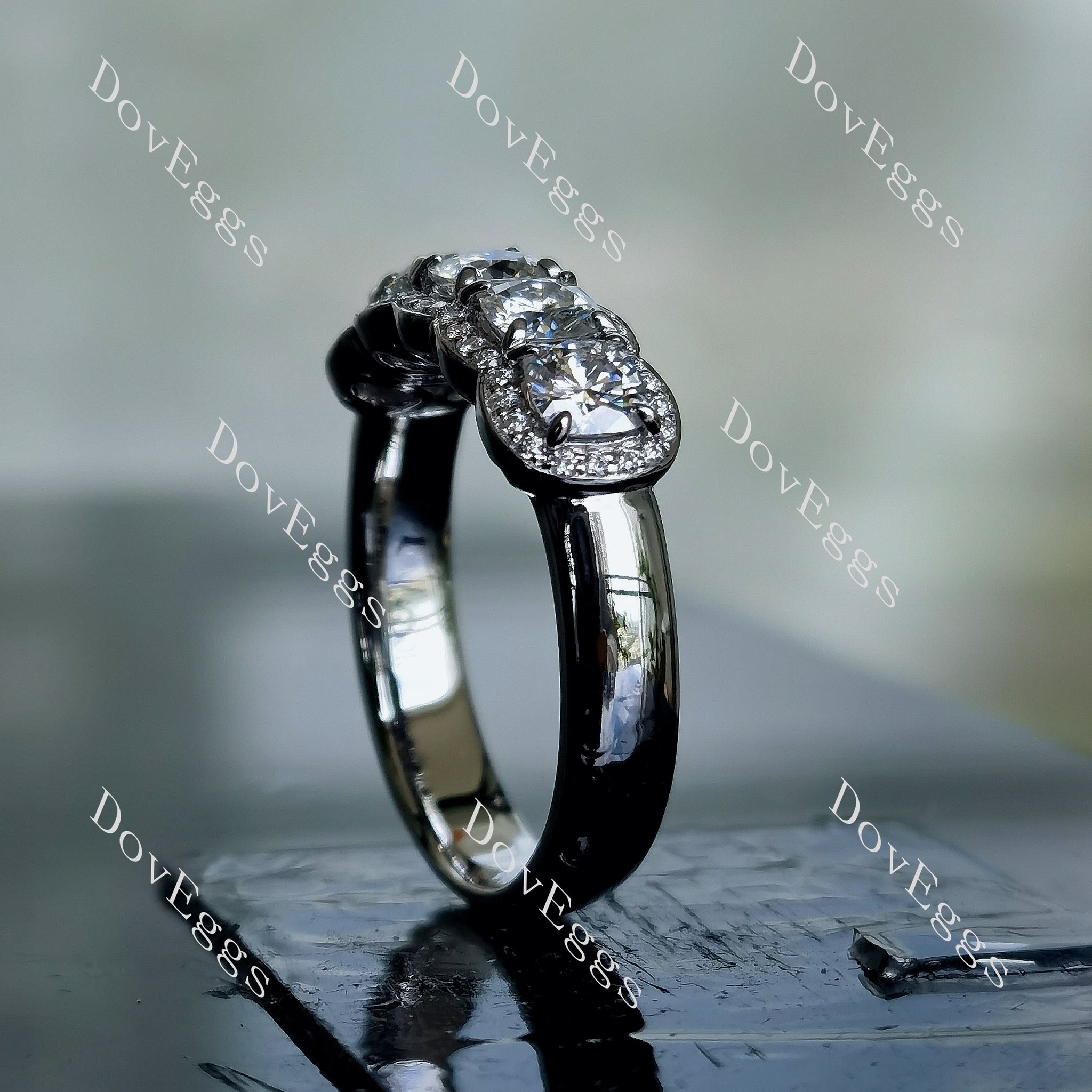 Doveggs five stones cushion/princess moissanite/Lab grown diamond wedding band-4.0mm band width