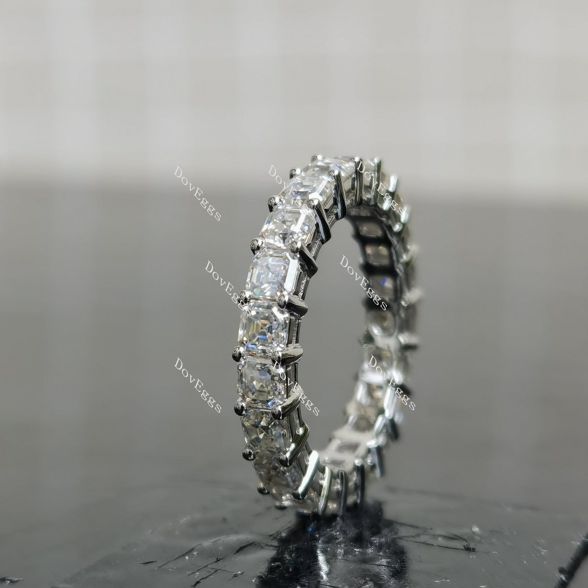 (size 6) Doveggs sterling silver Asscher moissanite wedding band