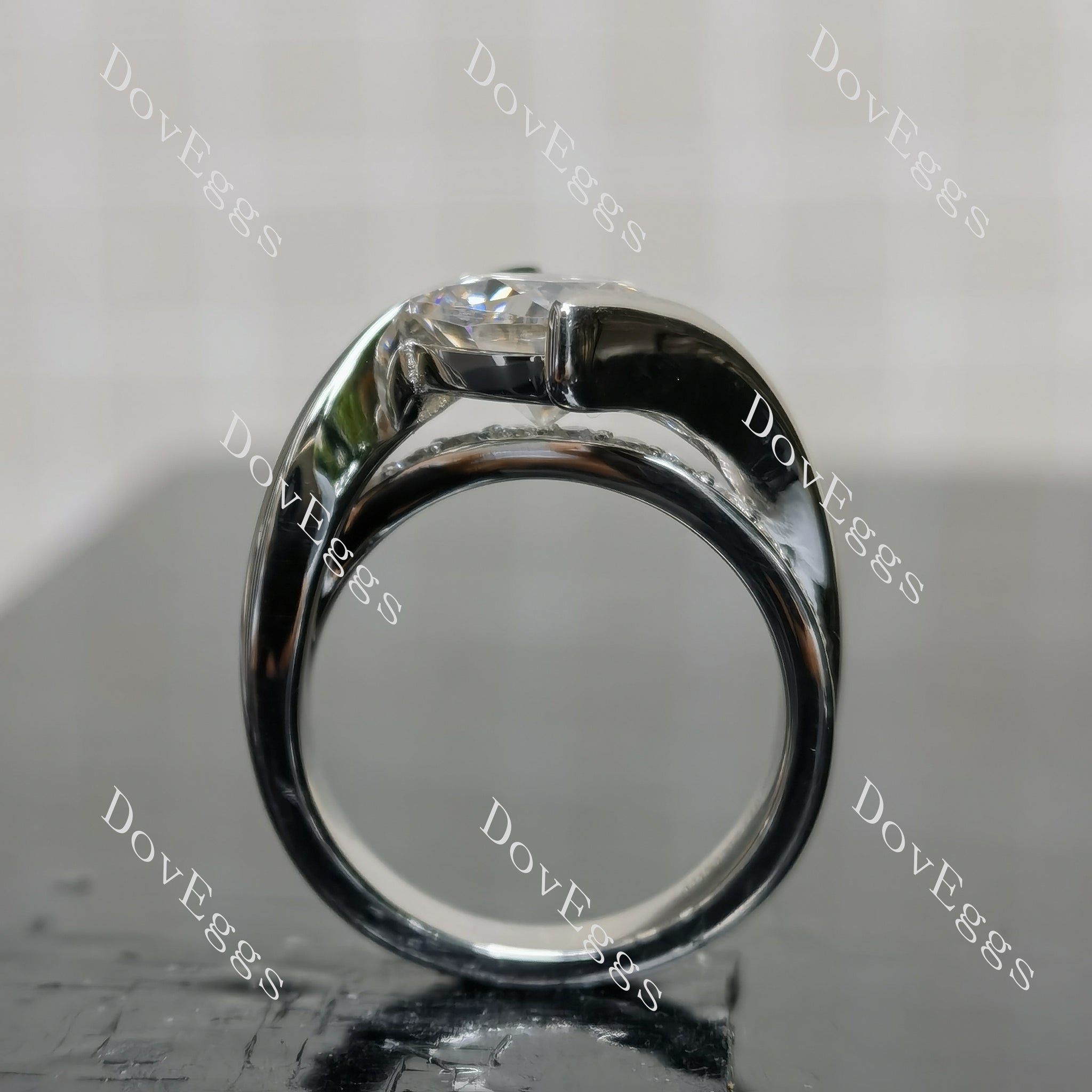 (size 6.5) Doveggs sterling silver 3ct Cushion moissanite engagement ring
