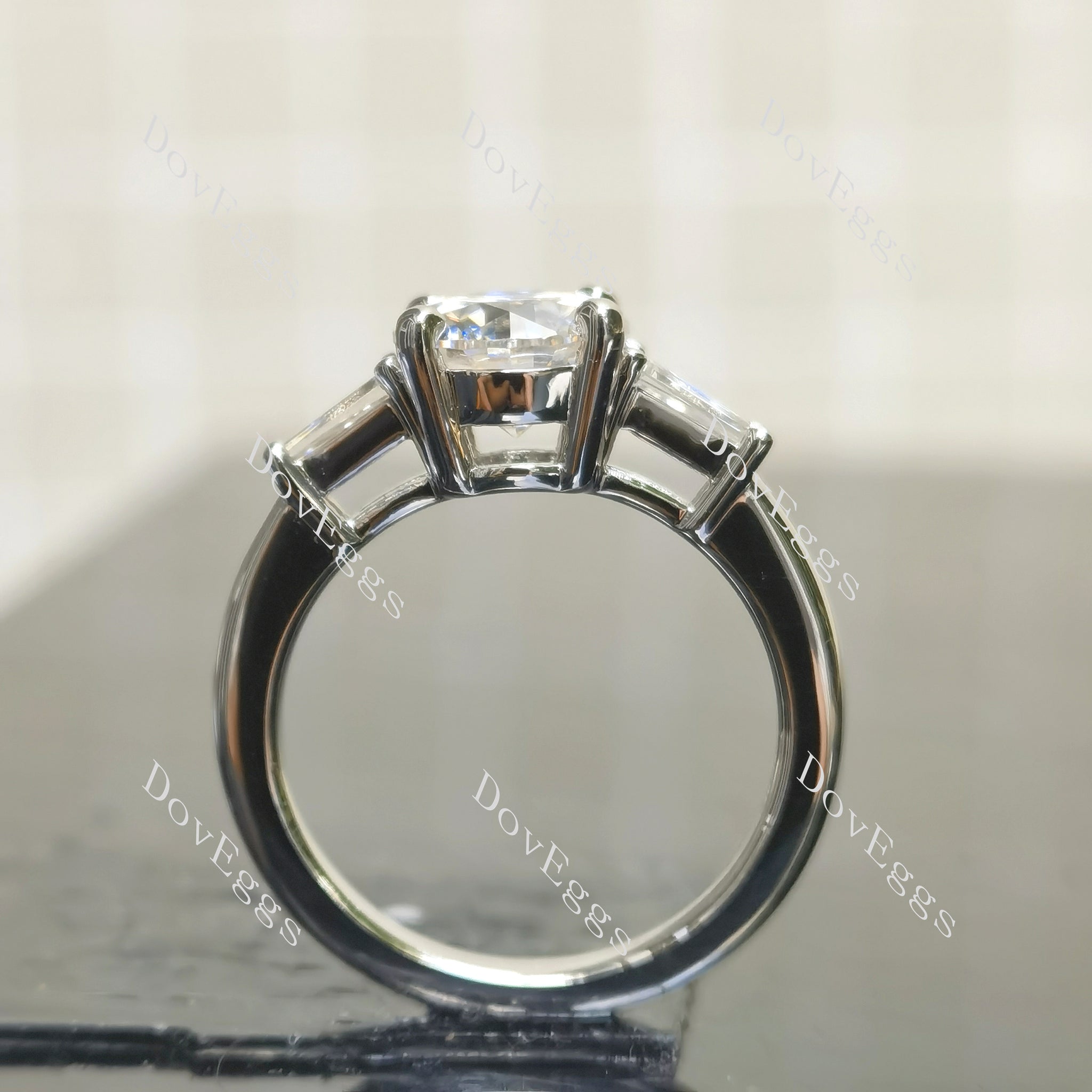 (size 6.5 & 8) Doveggs sterling silver 2ct round/pear moissanite engagement ring