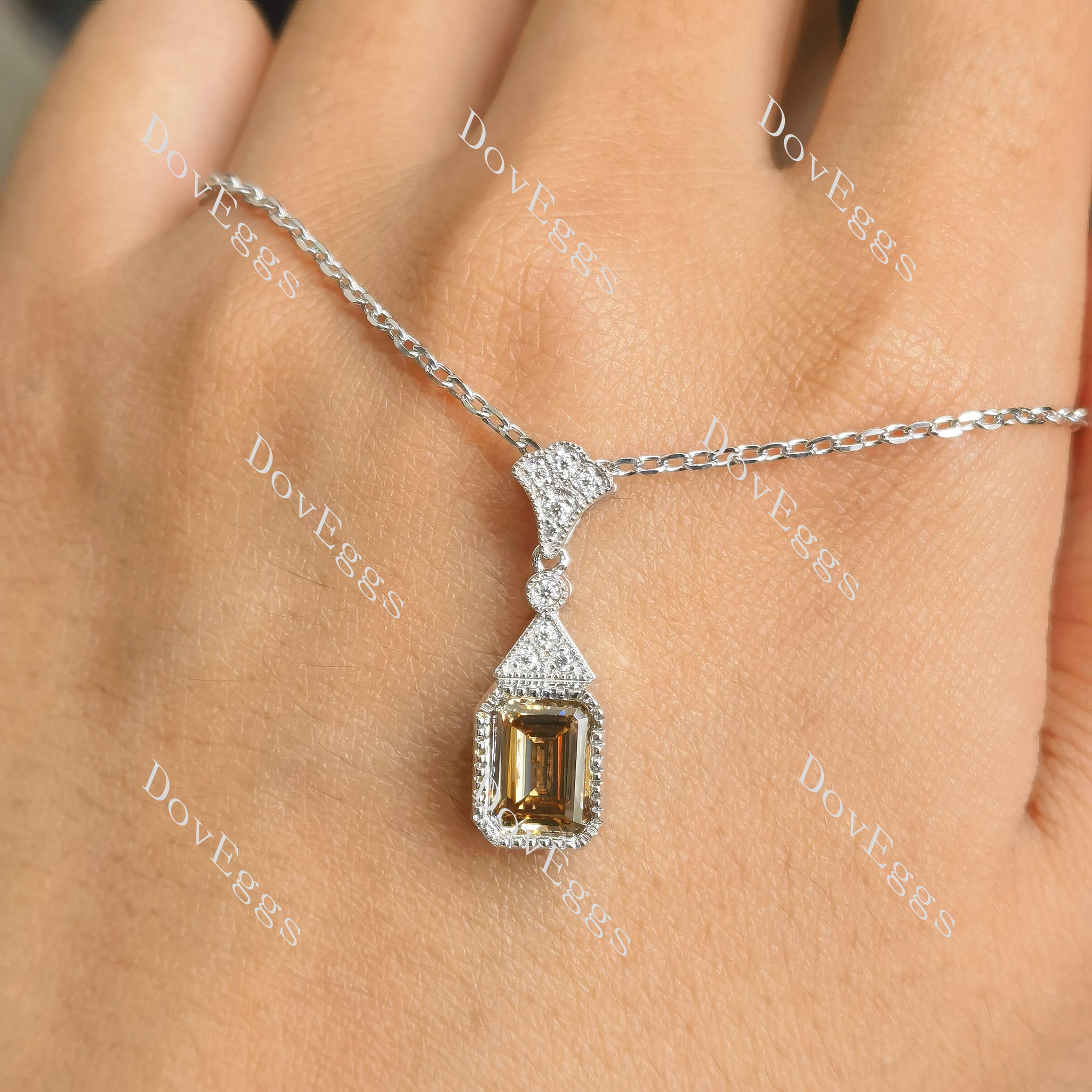 Doveggs sterling silver 2ct emerald champagne colored moissanite pendant necklace