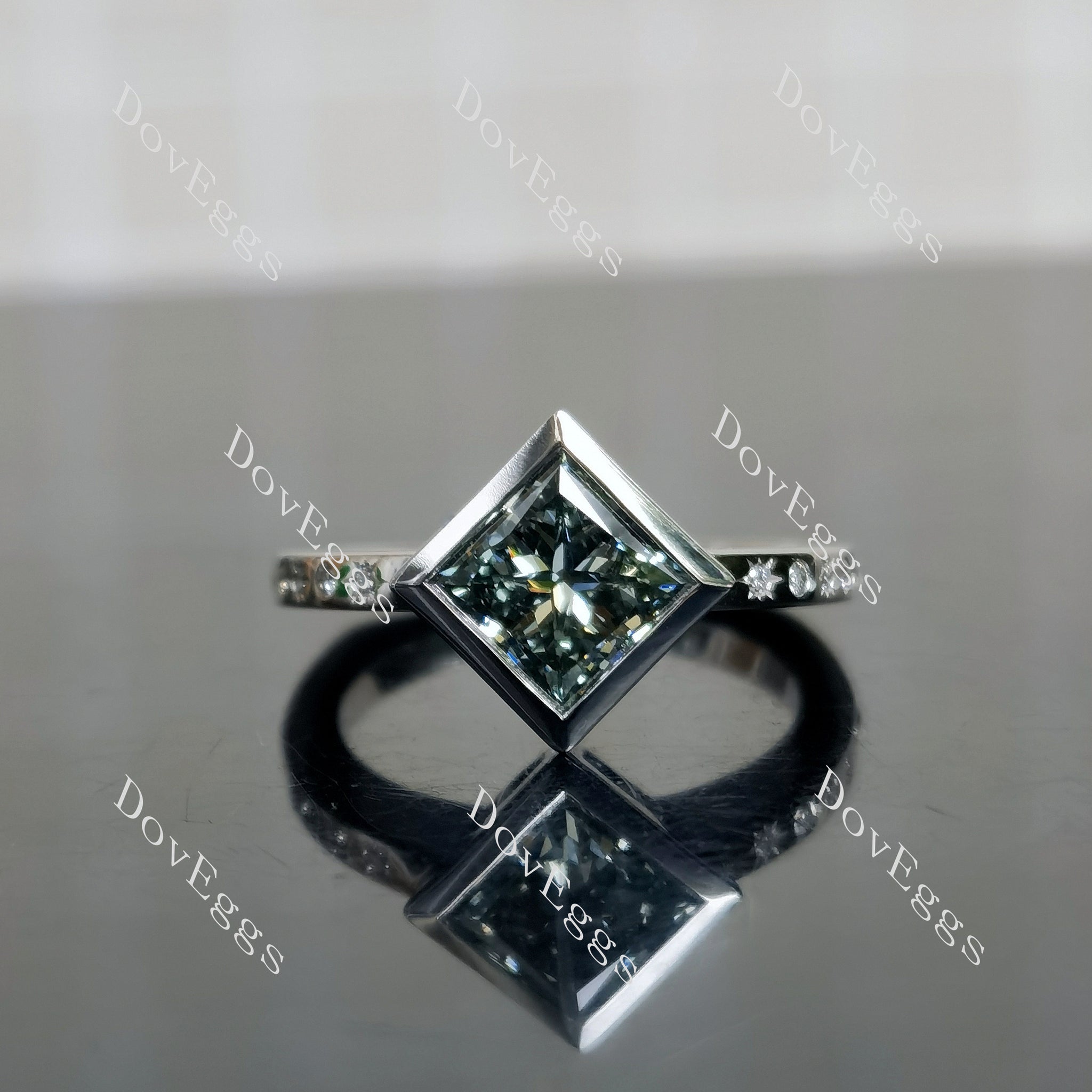 Doveggs Princess Art Deco Green Lab Grown Diamond Engagement Ring