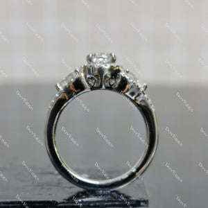 (size 6) Doveggs 1ct pear moissanite sterling silver engagement ring