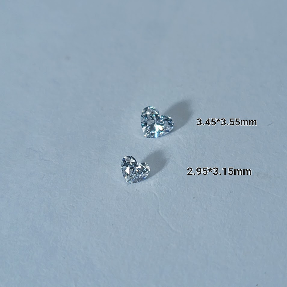 Doveggs 3.45*3.55mm/2.95*3.15mm heart lab diamond accents