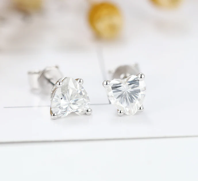 Doveggs solitaire stud earrings semi-mount only(Exclusively to DovEggs Stones)
