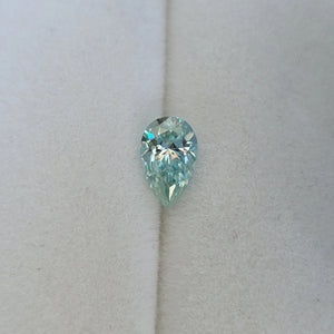 Doveggs pear 1.25ct accident color light blue moissanite loose stone