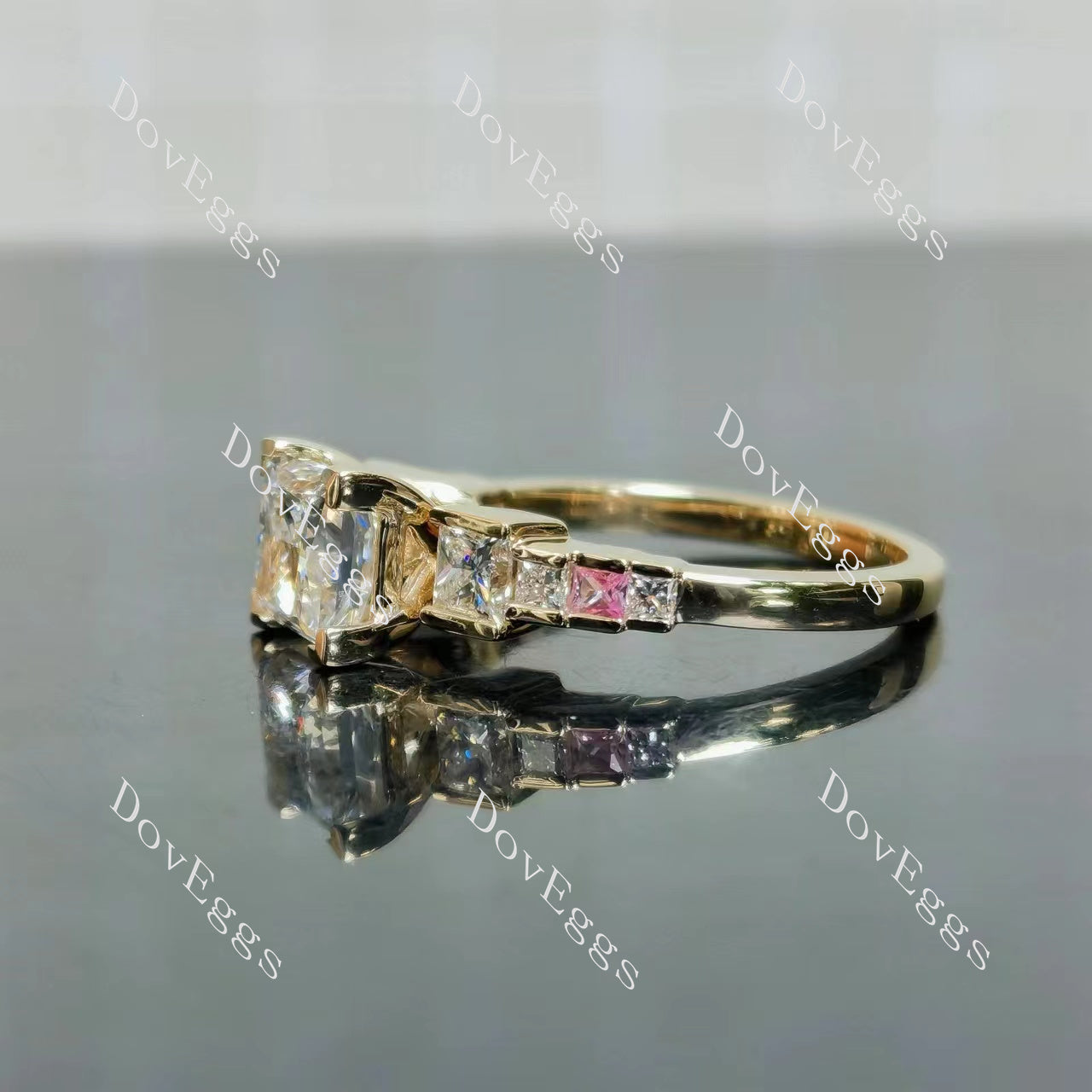 Doveggs Princess Bezel Side Stones Lab Grown Diamond Bridal Set (2 rings)