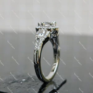 (size 6) Doveggs 1ct pear moissanite sterling silver engagement ring