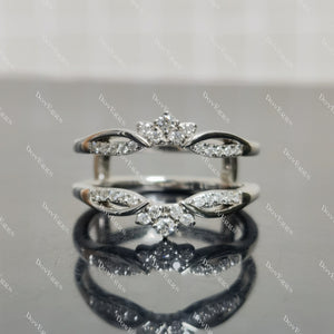 (size #9.25 ) Doveggs sterling silver round moissanite enhancer