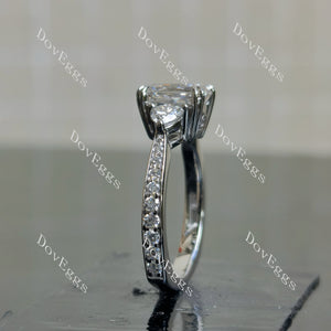 Doveggs radiant three-stone moissanite engagement ring