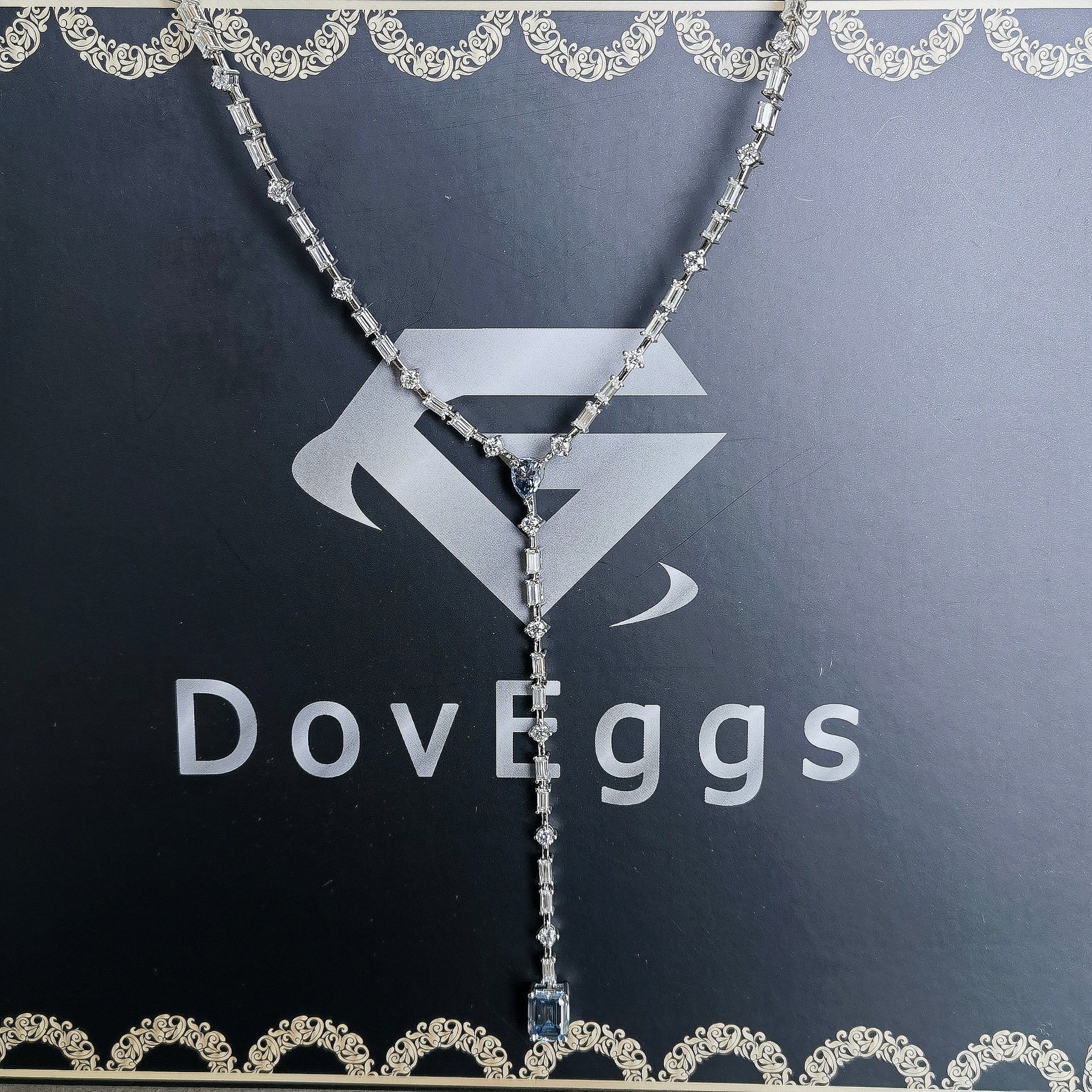 Doveggs emerald pear moissanite pendant necklace for women (18inch + 4inch)