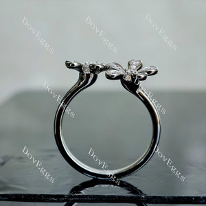 Maisie Daisy floral moissanite wedding band-2.0mm band width