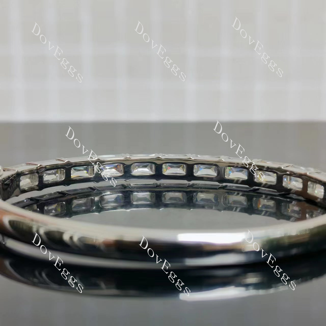 The Anastasia 11 stones criss cut moissanite bangle