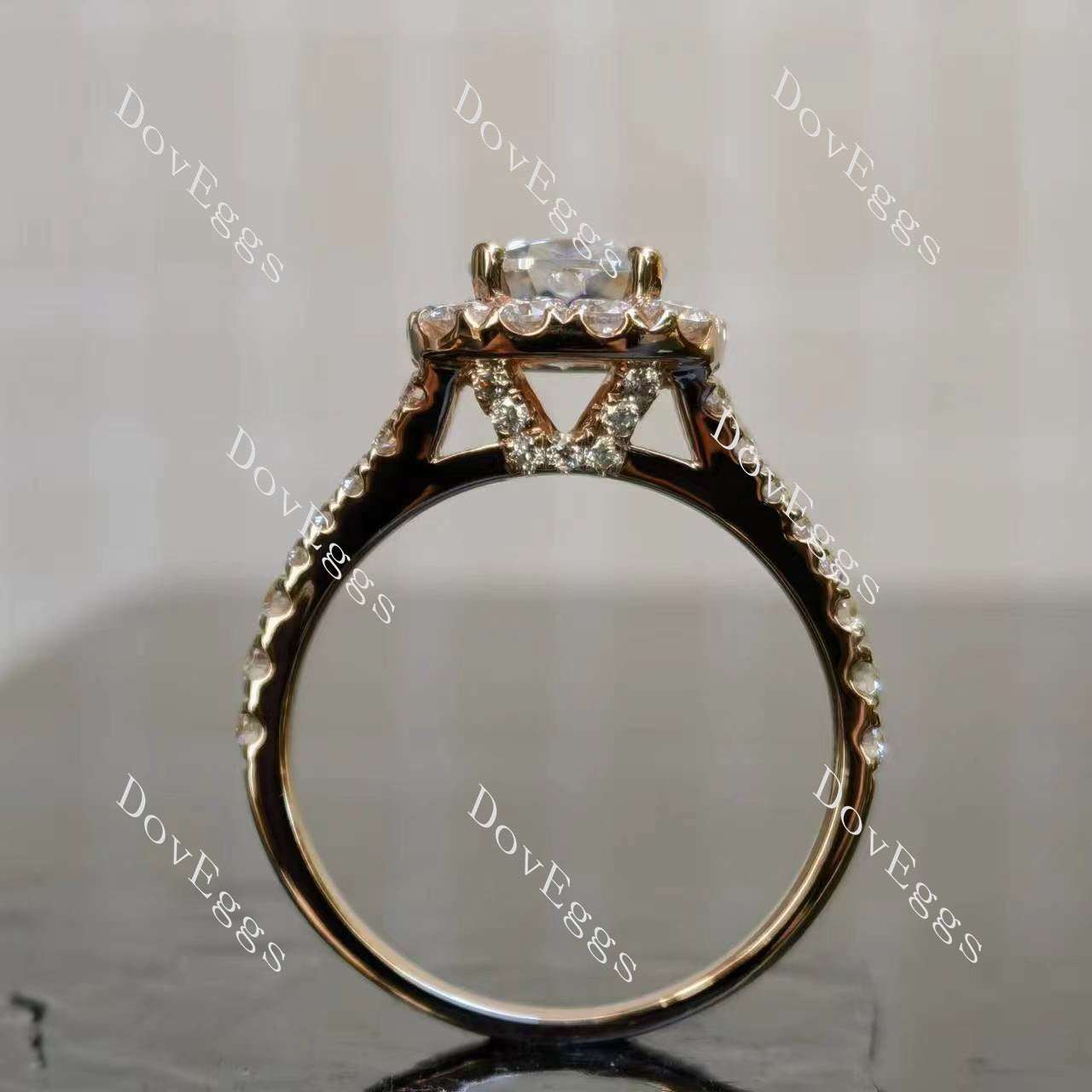 Doveggs cushion halo half enternity moissanite bridal set (2 rings)