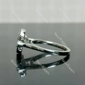 (size 8) Doveggs sterling silver 4ct pear moissanite engagement ring