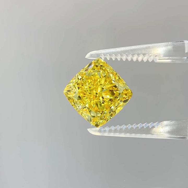 DovEggs 7.08ct cushion fancy vivid yellow VVS2-LAB GROWN DIAMOND-EV733592240