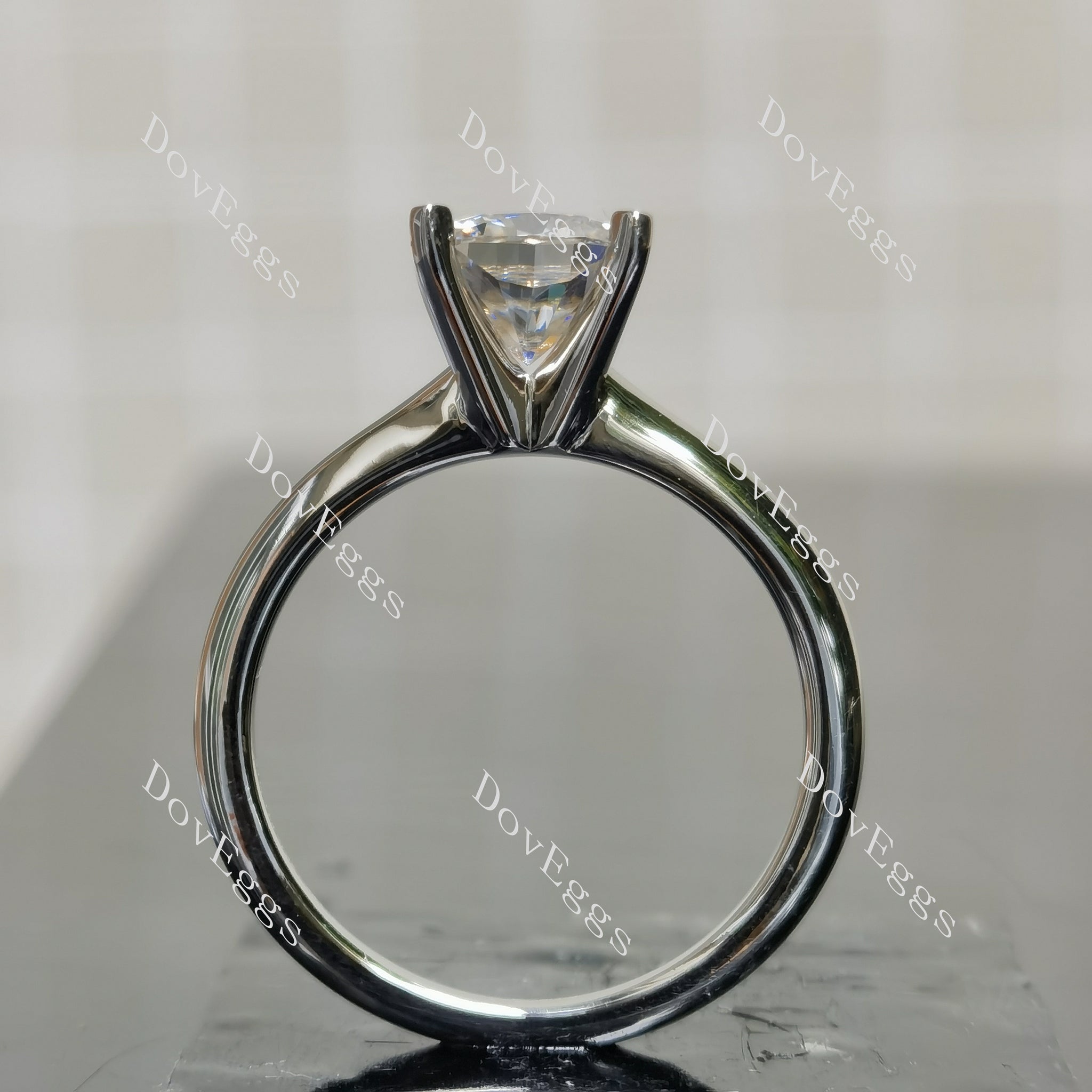 (size 8.75) Doveggs sterling silver 2ct cushion moissanite engagement ring