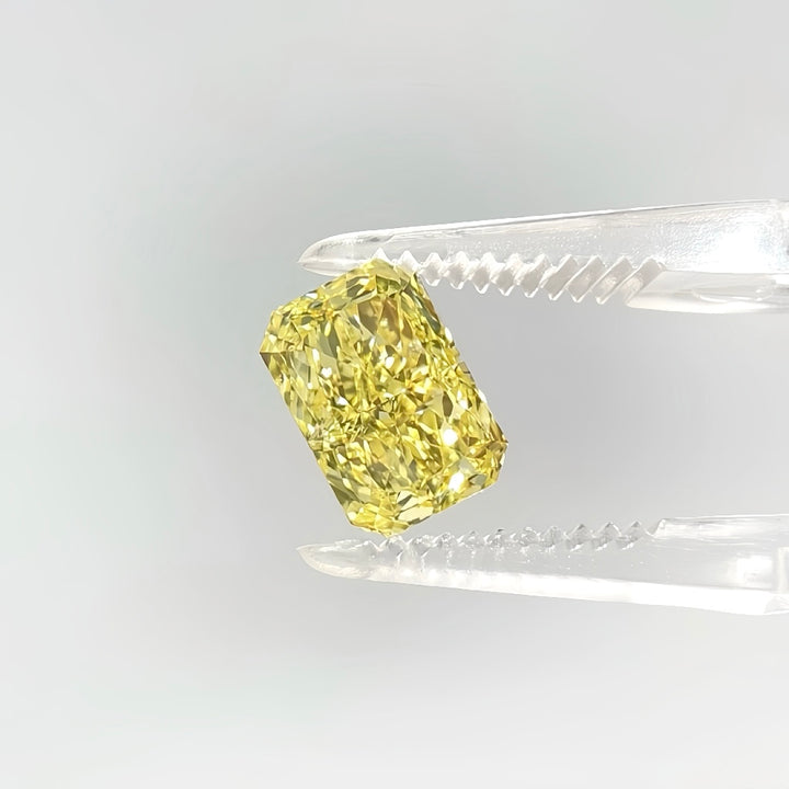 DovEggs 2.79ct radiant fancy vivid yellow VS1-LAB GROWN DIAMOND-EVD696590472