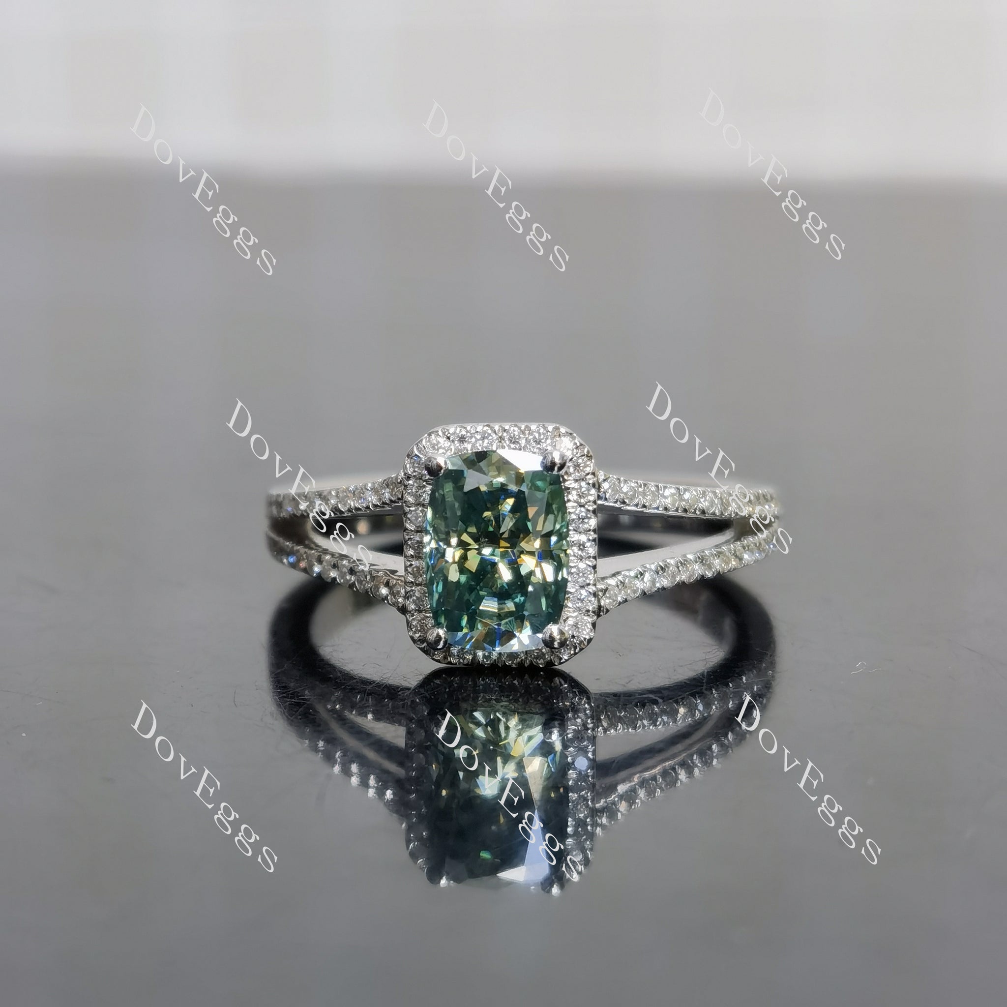(size 5.5) Doveggs sterling silver 1ct elongated cushion colored moissanite engagement ring