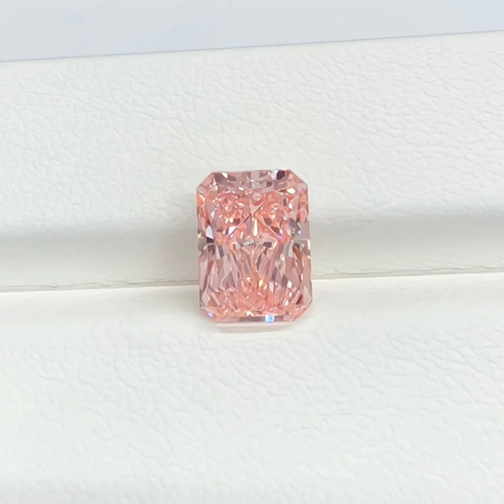 DovEggs 1.97ct radiant fancy vivid pink VVS2-LAB GROWN DIAMOND-EVD764665810