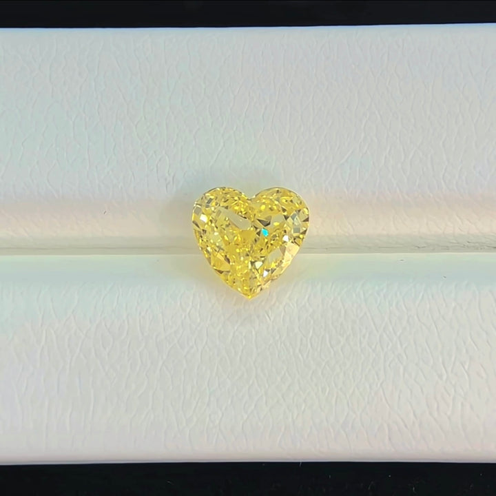 DovEggs 1.74ct heart fancy vivid yellow VVS2-LAB GROWN DIAMOND-EVD783667030