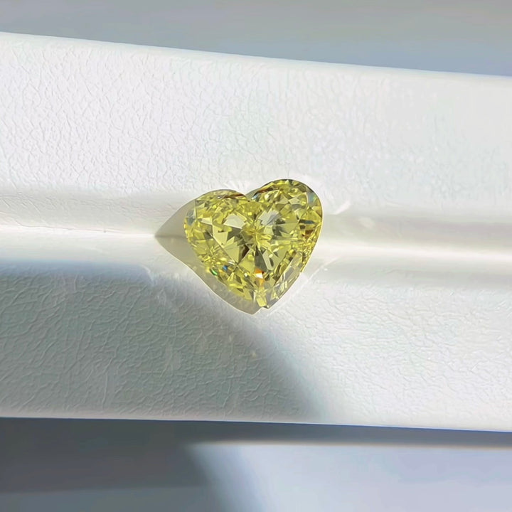 DovEggs 4.05ct heart fancy intense yellow VS1-LAB GROWN DIAMOND-EV607332915