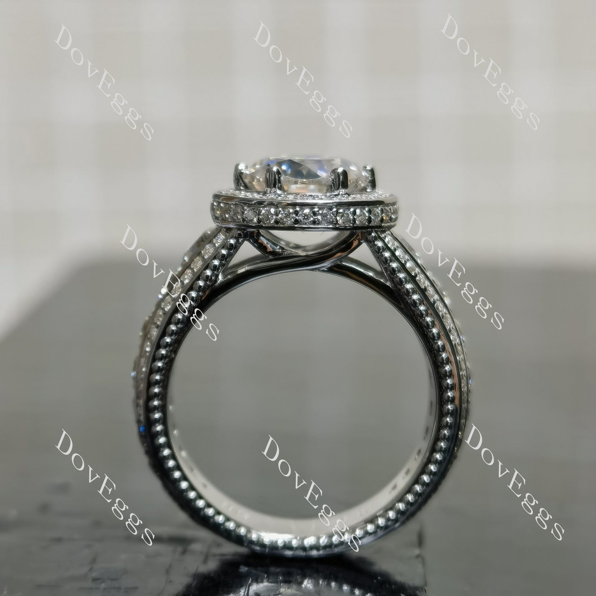 (size 6.5) Doveggs sterling silver 2ct Round moissanite engagement ring