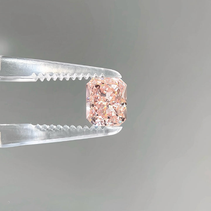 DovEggs 1.82ct radiant fancy intense pink VS1-LAB GROWN DIAMOND-EVD810614800