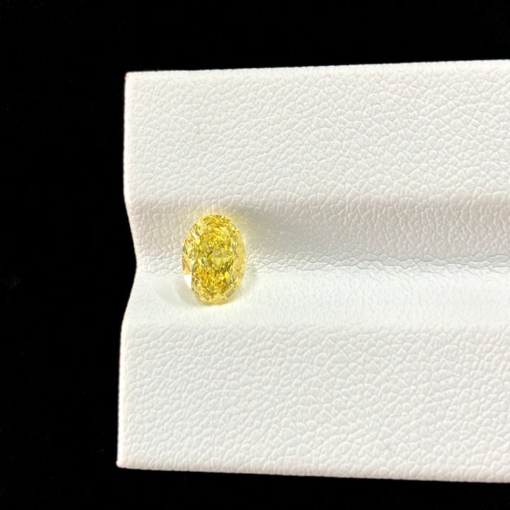 DovEggs 0.73ct oval fancy vivid yellow VVS2-LAB GROWN DIAMOND-EVD6206017545