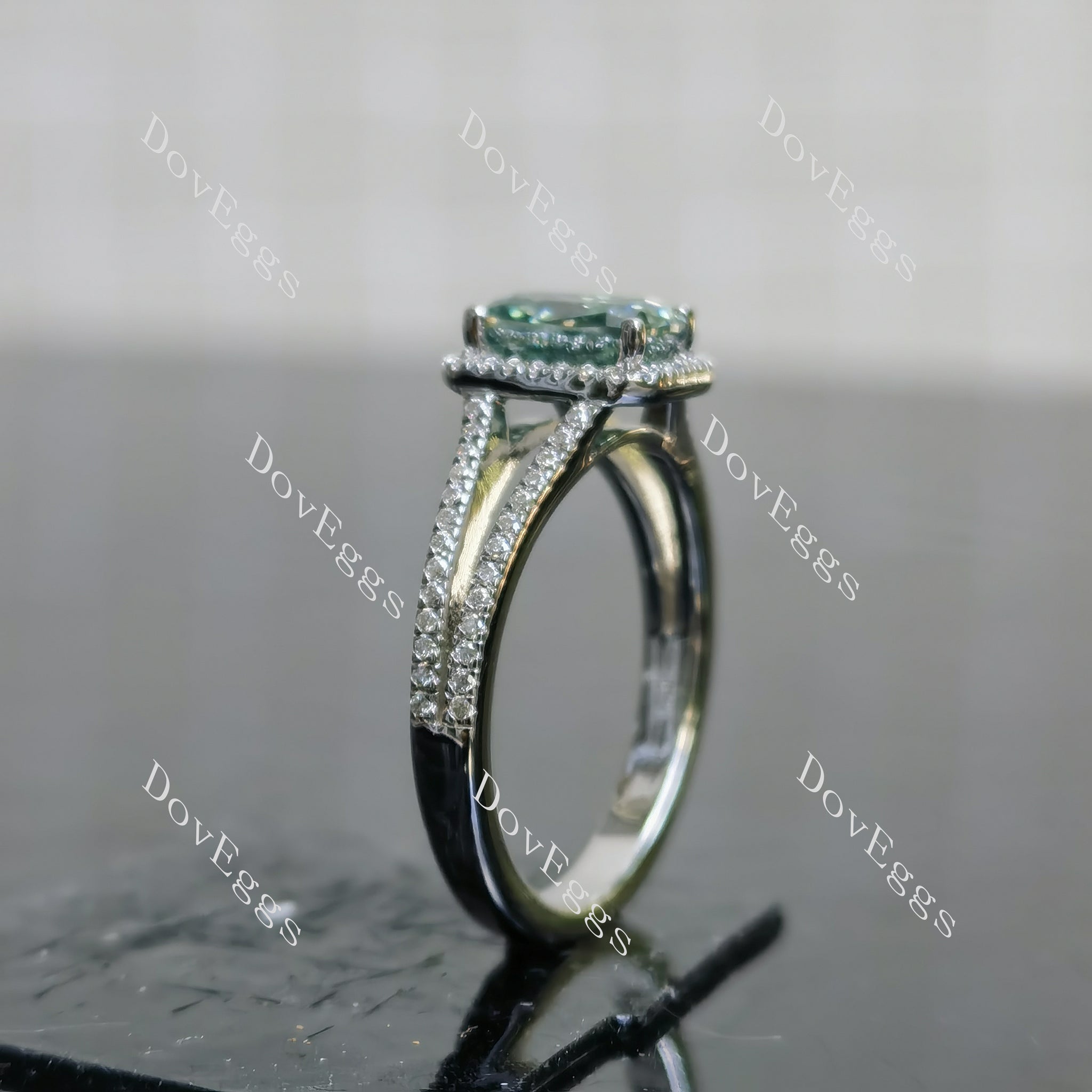 (size 5.5) Doveggs sterling silver 1ct elongated cushion colored moissanite engagement ring