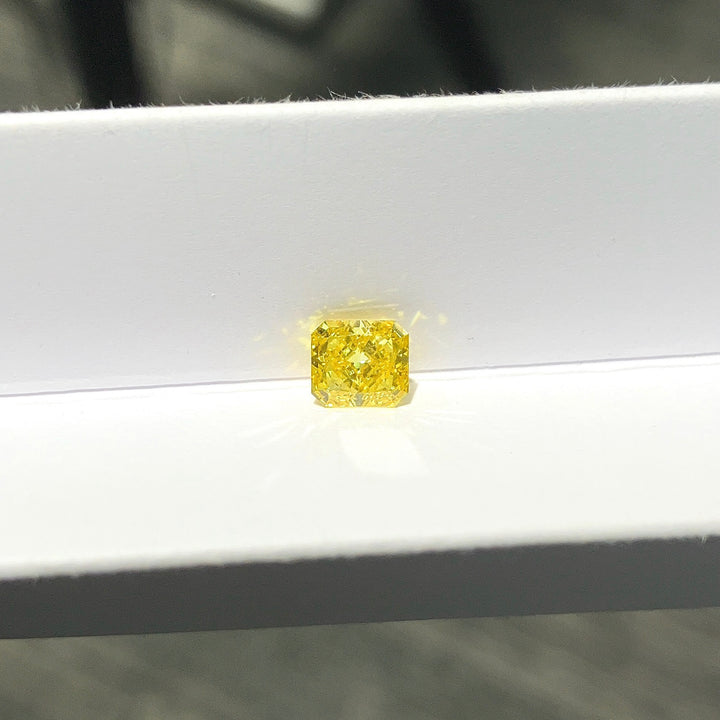 DovEggs 0.80ct radiant fancy vivid yellow VS1-LAB GROWN DIAMOND-EVD6206017350