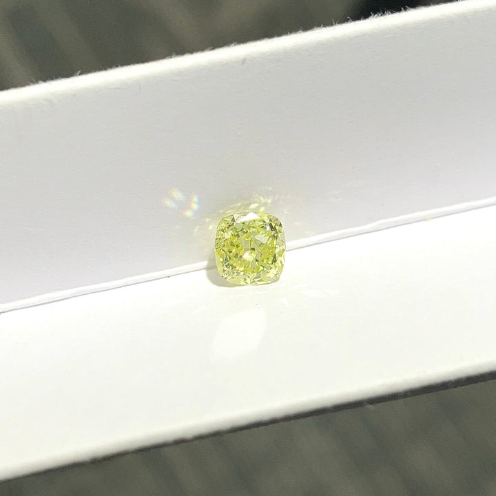 DovEggs 0.80ct cushion fancy intense yellow VS1-LAB GROWN DIAMOND-EVD6206017304