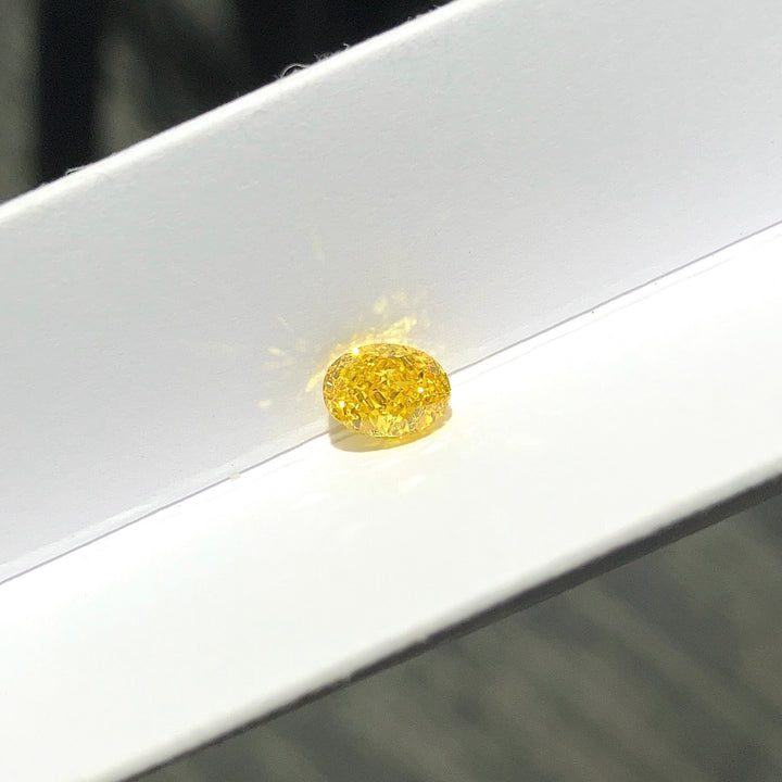 DovEggs 0.82ct oval fancy vivid yellow VVS2-LAB GROWN DIAMOND-EVD6206017449