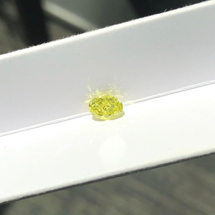 DovEggs 0.78ct oval fancy vivid yellow VS1-LAB GROWN DIAMOND-EVD6206017533