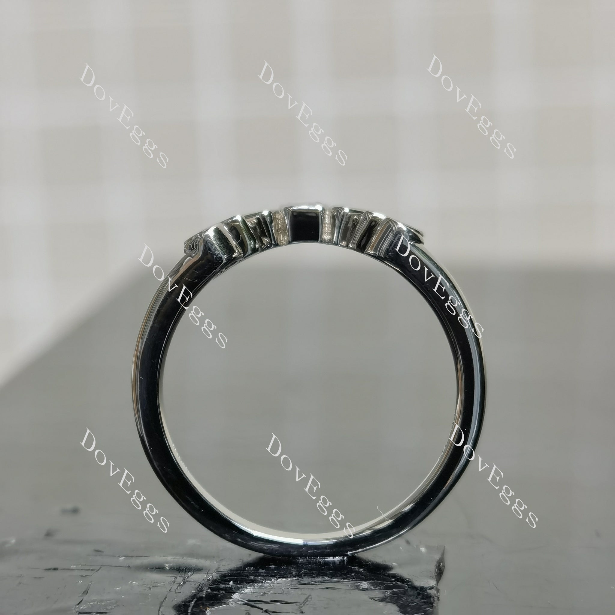 (size 9) Doveggs baguette pear round moissanite wedding band