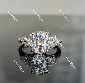 Doveggs side stones engagement ring only semi-mount only(Exclusively to DovEggs Stones)