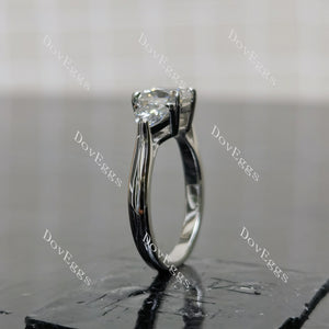(size 4) Doveggs sterling silver 1ct cushion moissanite engagement ring