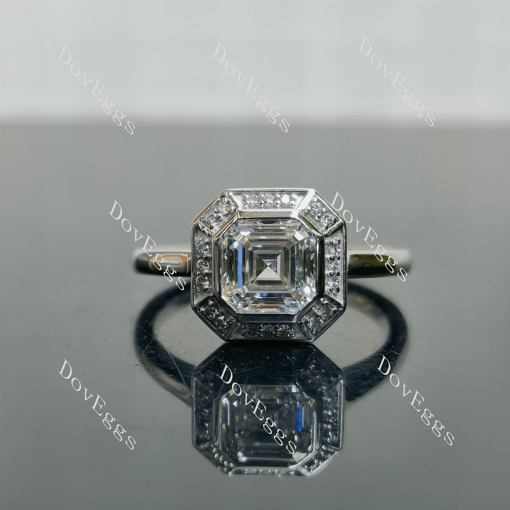 Doveggs Asscher Halo Bezel Lab Grown Diamond Engagement Ring