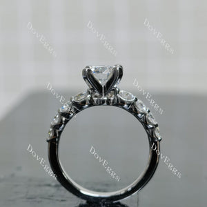 (size 6) Doveggs sterling silver 1ct round moissanite engagement ring