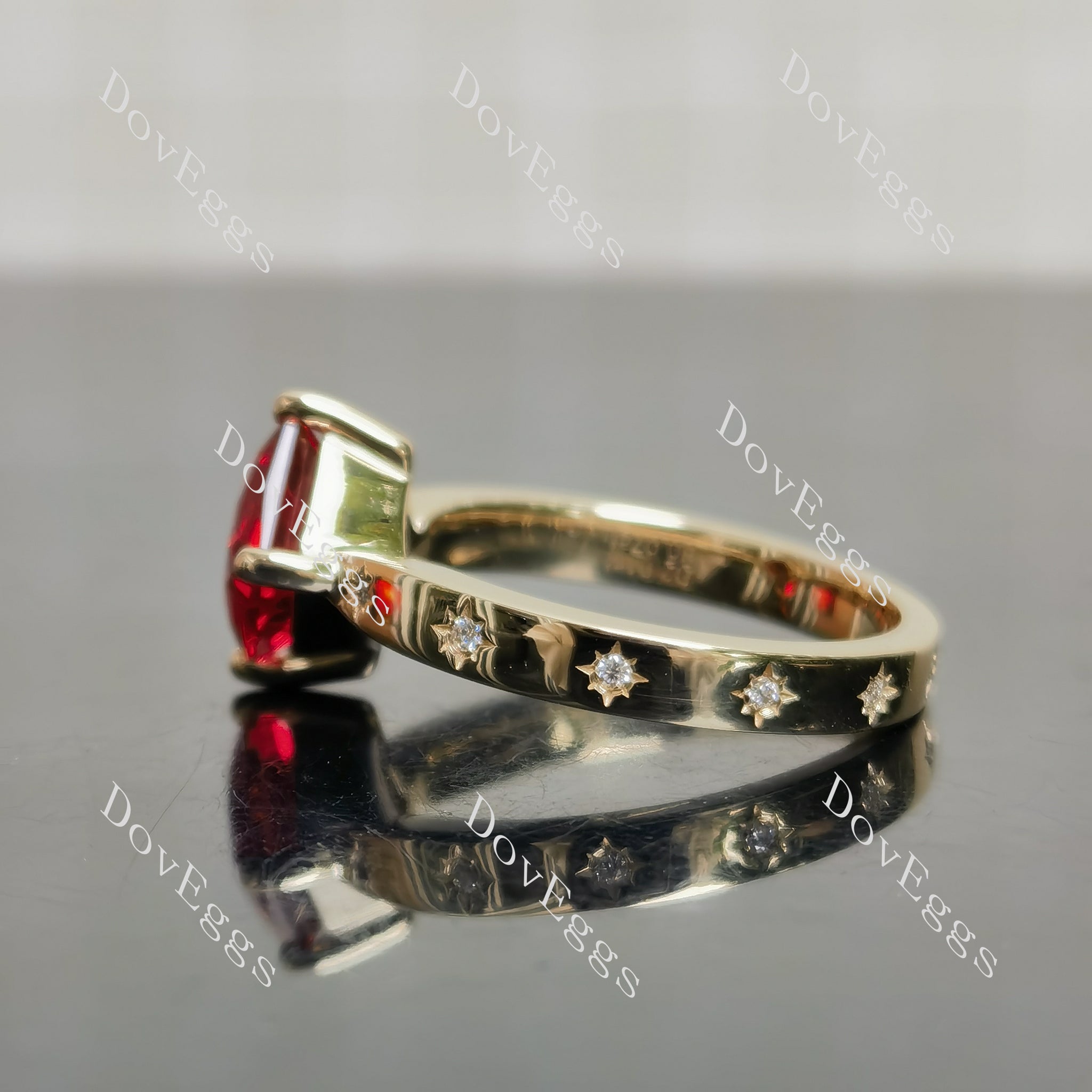 Doveggs princess star loop colored gem engagement ring