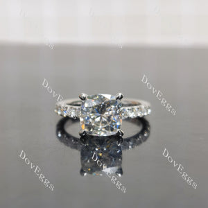 (size 4.75) Doveggs sterling silver 2ct Cushion moissanite engagement ring