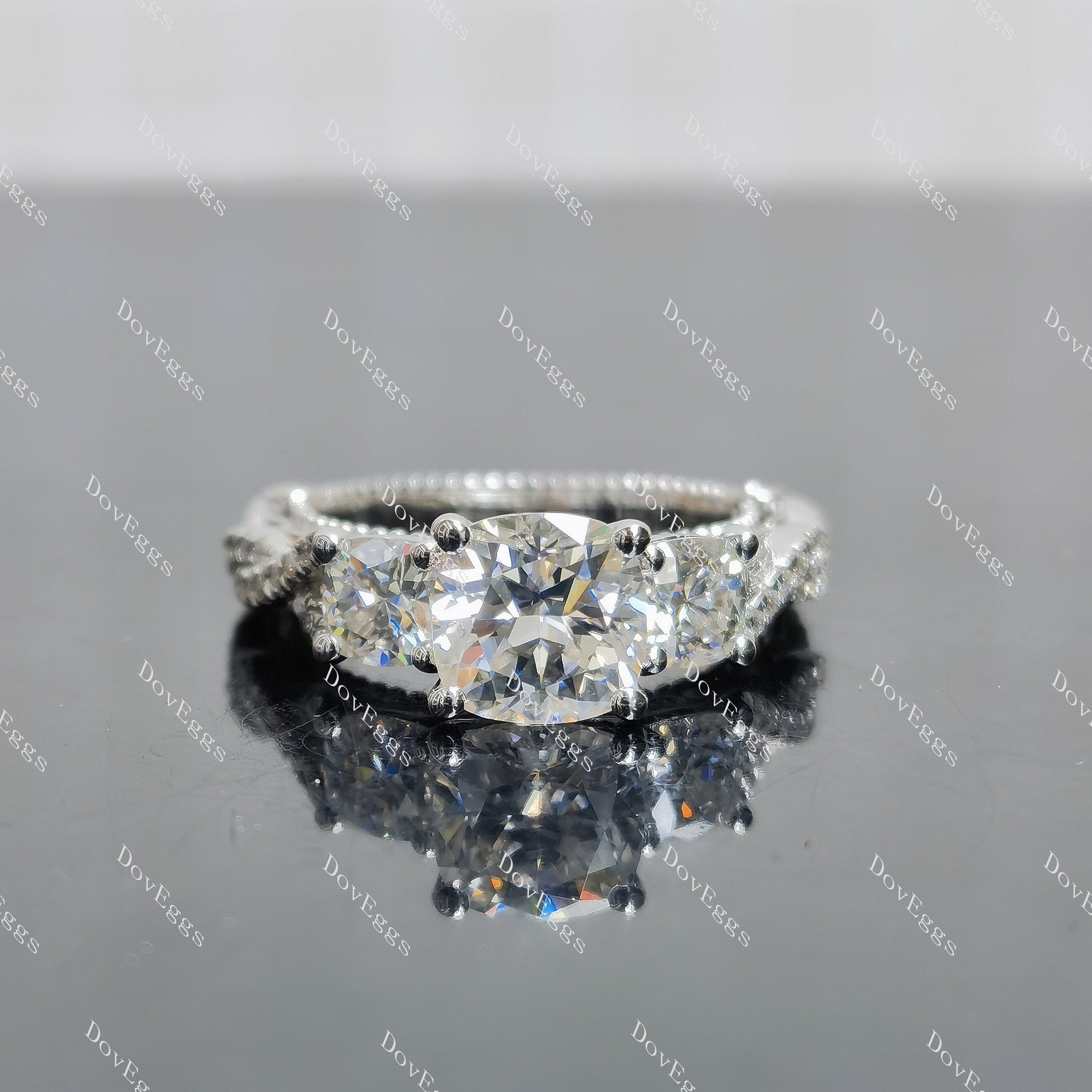 (size5.25) Doveggs 1.5ct cushion moissanite sterling silver engagement ring