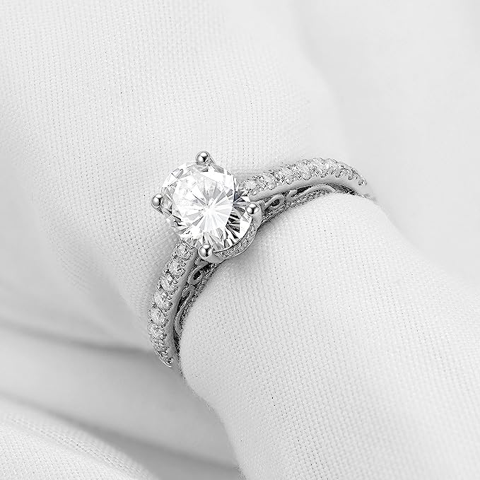 Doveggs 1.8ct cushion hidden halo moissanite engagement ring