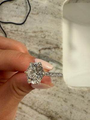 Custom ring for Kristie(C)