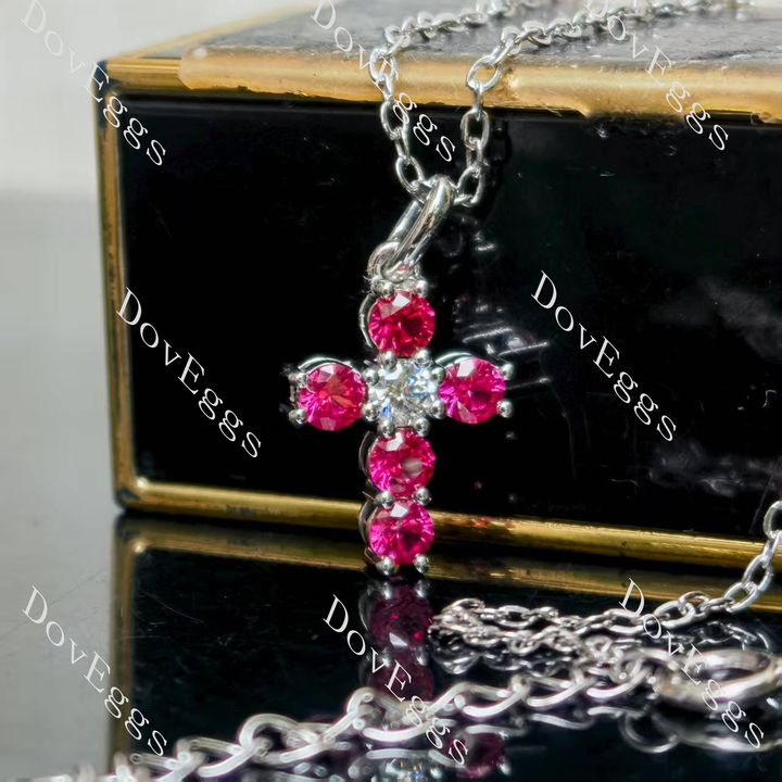 Round pave six stones moissanite pendant necklace front view| Doveggs