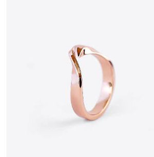 Customization wave wedding band