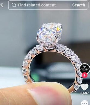 Ring set semi mount for 3.07ct oval stone(704581982)