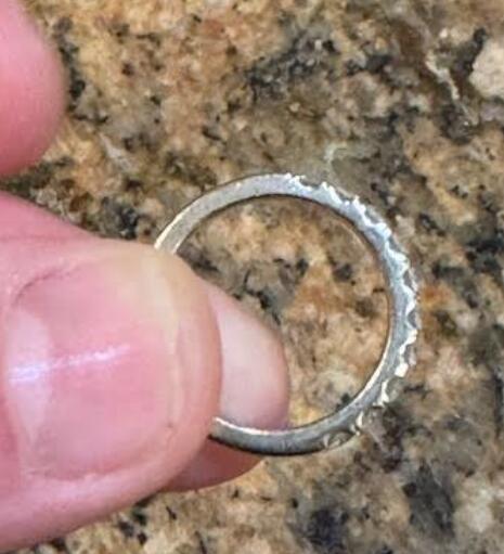 Customization wedding band